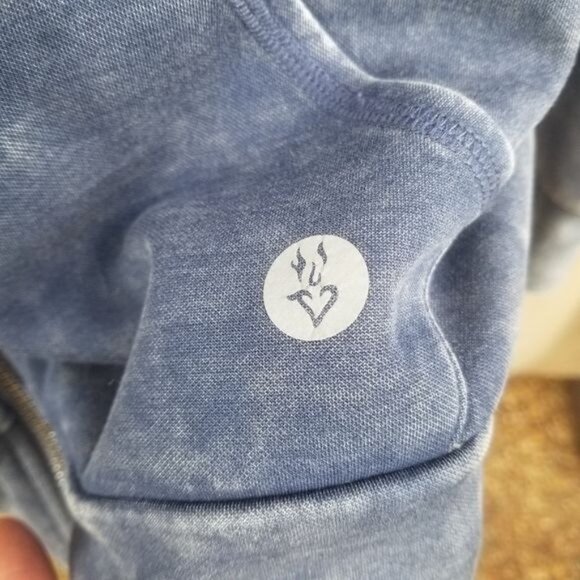 torrid Hooded Active Full Zip Jacket Sz M/L Thumb Holes Indigo Athleisure Casual - Picture 4 of 9